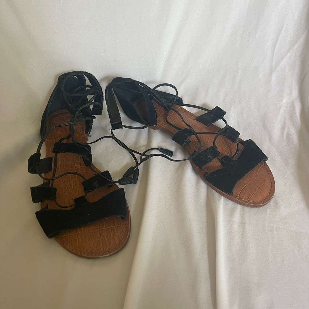Gianni Bini black tie-up sandals